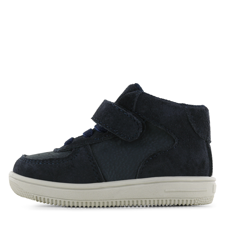 Go Banana’s donkerblauwe sneaker