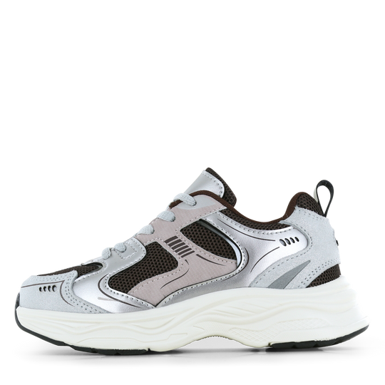 Go Banana’s zilveren sneaker